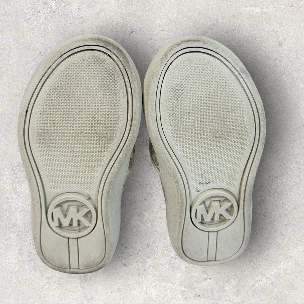 Baby Michael Kors slip on shoes size 5 - Picture 6 of 7